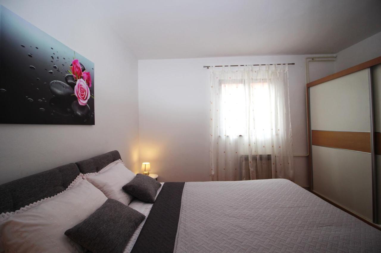 Apartment Zara Esterno foto